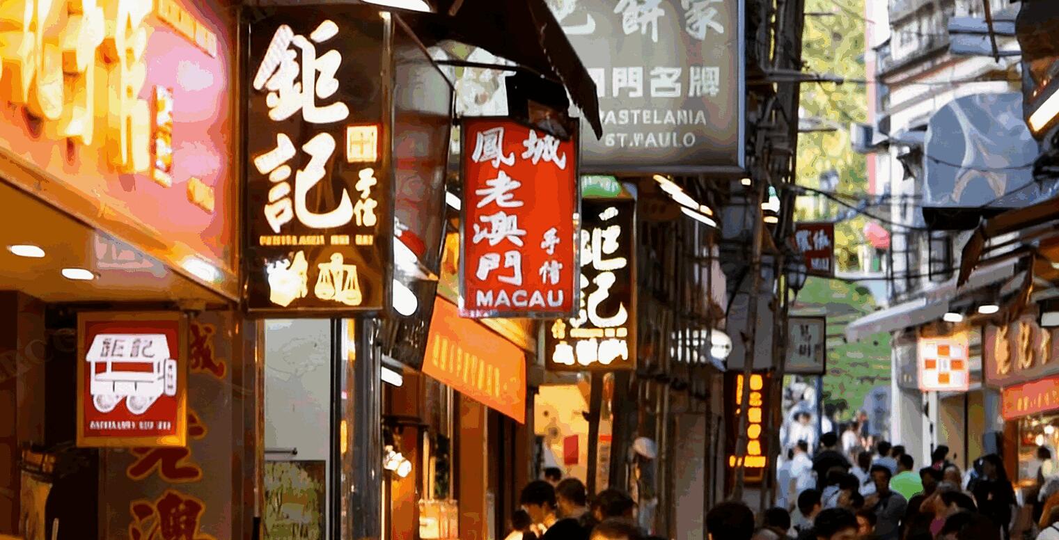 【中文字幕】街头摄影完全自学指南大师班训练视频教程(图7) 【中文字幕】街头摄影完全自学指南大师班训练视频教程(图7)
